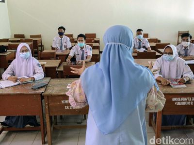 Sekolah di Kabupaten Bogor Ini Mulai Belajar Tatap Muka
