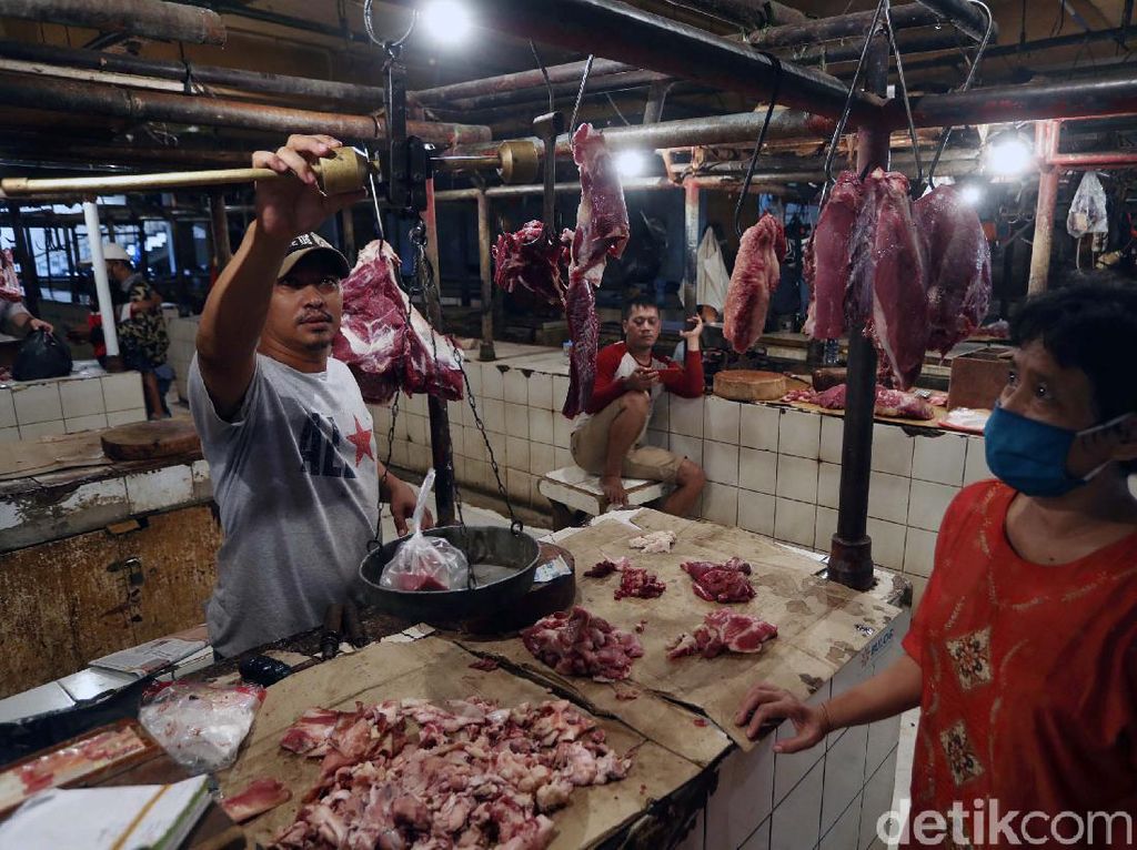 Pengusaha Sebut Daging Sapi Campur Kerbau Dijual di Pasar, Ini Kata Bulog