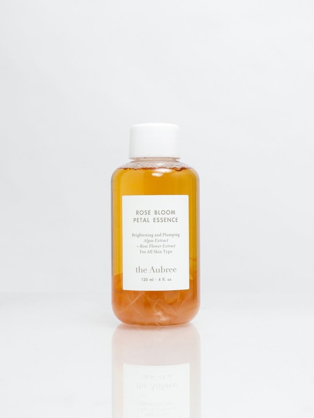 The Aubree Rose Bloom Petal Essence (sumber : aubreeskin.com)