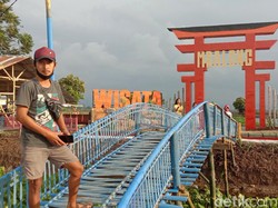 Wisata Gapura Ala Jepang di Kudus yang Hits Banget