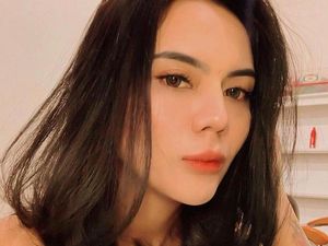 Lepas Hijab, Anggita Sari Tegaskan Tak Ada Masalah Rumah Tangga Lepas Hijab, Anggita Sari Tegaskan Tak Ada Masalah Rumah Tangga
