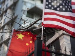 Roket China Akan Jatuh Tak Terkendali ke Bumi, AS Siap Menembak?