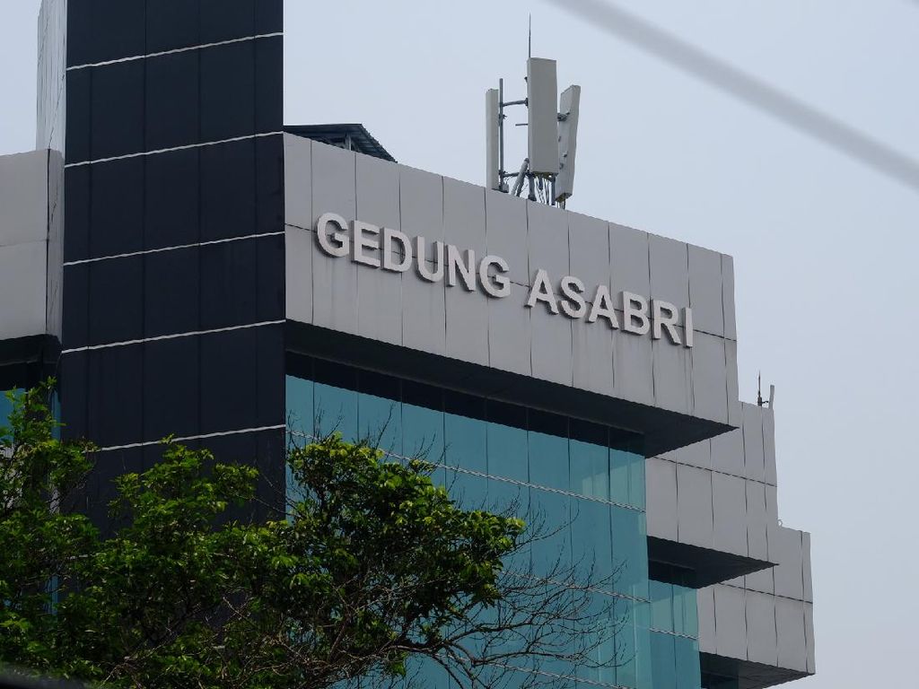 Ahli Waris Kabinda Papua yang Gugur Dapat Santunan Rp 572 Juta Ahli Waris Kabinda Papua yang Gugur Dapat Santunan Rp 572 Juta