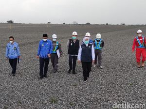 Sebelum Dioperasikan, TPA Jabon yang Sanitary Landfill Dikunjungi Khofifah