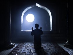 Doa Setelah Salat Witir Lengkap dengan Arab, Latin, dan Terjemahannya