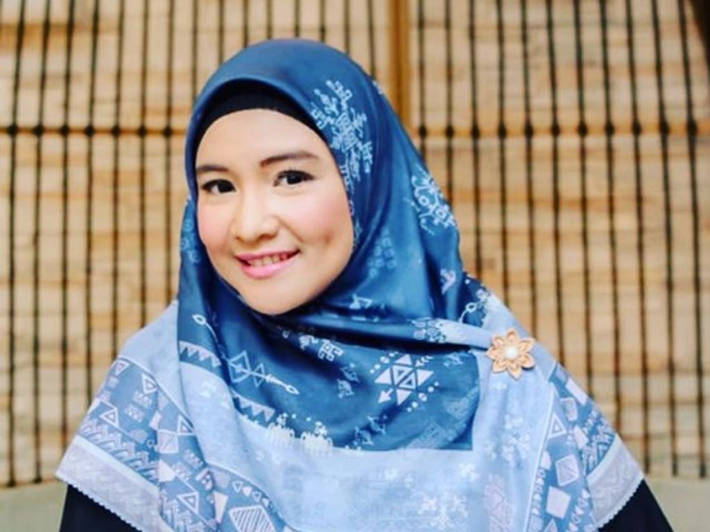 Intan Nuraini Turun 14 Kg Setelah Diet, Ini Transformasi Penampilannya Intan Nuraini Turun 14 Kg Setelah Diet, Ini Transformasi Penampilannya