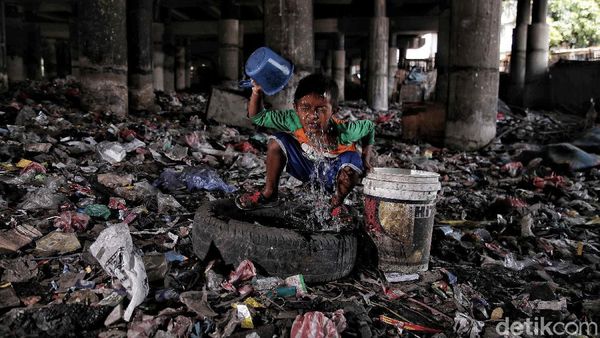 Tembus 27,5 Juta Orang, Ini Potret Penduduk Miskin di RI