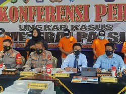 Gempar Penyelundupan Meterai Palsu Senilai Puluhan Miliar