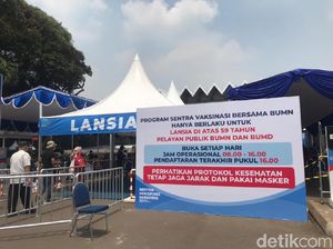 Vaksinasi Lansia di Istora Senayan Bisa Go-Show Nggak Sih? Ini Faktanya