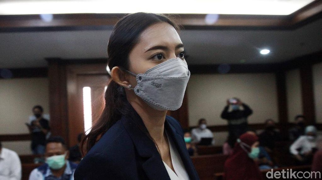 Ini Dia Sespri Edhy Prabowo yang Ngaku Diberi Apartemen dan Mobil Ini Dia Sespri Edhy Prabowo yang Ngaku Diberi Apartemen dan Mobil