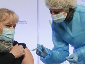 Eropa Terbelah Soal Vaksin AstraZeneca, RI Pilih Berhati-hati