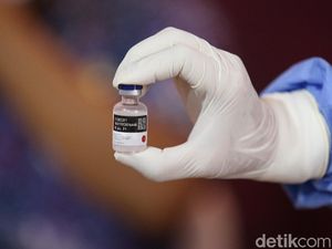 Lansia di Kabupaten Bekasi Bisa Ikut Vaksinasi di Meikarta