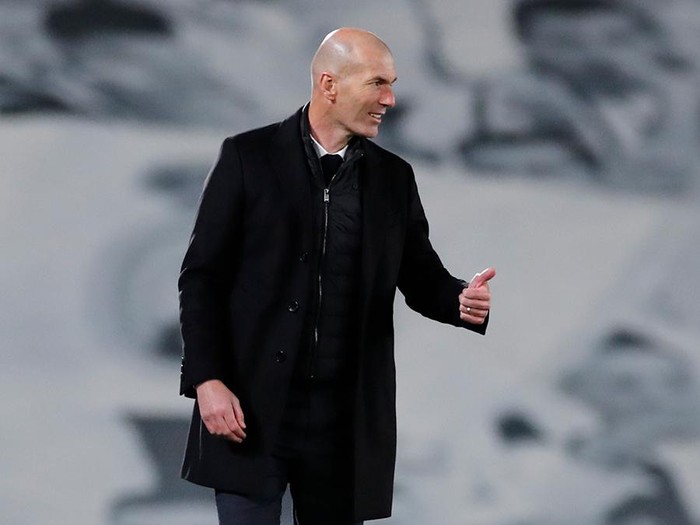 Zinedine Zidane mengapresiasi skuad asuhannya di Real Madrid yang lolos ke perempatfinal Liga Champions usai menyingkirkan Atalanta, Rabu (17/3/2021), di Madrid.
