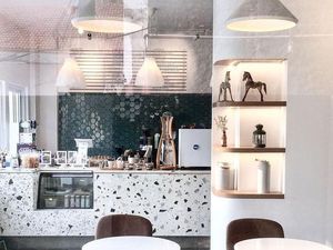 5 Coffee Shop di Jakarta Barat yang Asyik Buat Hangout dan Ngopi Enak 5 Coffee Shop di Jakarta Barat yang Asyik Buat Hangout dan Ngopi Enak