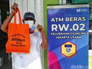 ATM Beras Hadir di Cilincing