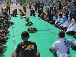 Tumpengan Peringati 152 Tahun Jembatan Besi Pertama di Pulau Jawa