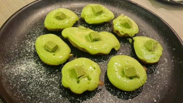 Kue Cubit Green Tea