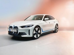 BMW Kenalkan Mobil Listrik i4, Bakal Jadi Tesla Killer