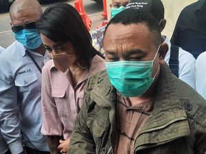 Pengacara Pertanyakan Bukti-bukti Cynthiara Alona di Kasus Prostitusi Pengacara Pertanyakan Bukti-bukti Cynthiara Alona di Kasus Prostitusi