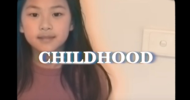 rose blackpink membuka kanal youtube/sumber foto: https://www.youtube.com/watch?v=YmZEXPPDCzc rose blackpink membuka kanal youtube