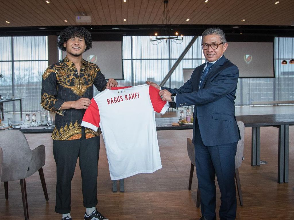 Di FC Utrecht, Bagus Kahfi Dapat Kunjungan dari Dubes RI untuk Belanda
