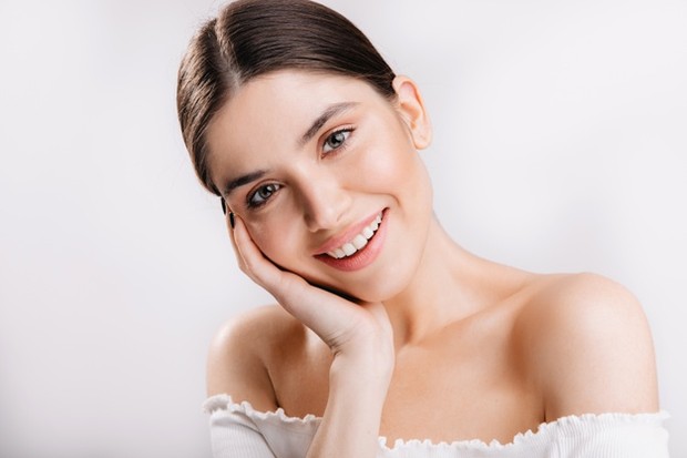 Cara menggunakan eye cream benar