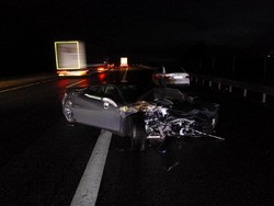 Apes! Nunggunya Setahun, Ferrari Ini Ringsek Setelah 6 Jam Dikirim ke Rumah