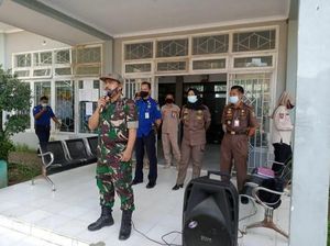 Pimpin Apel Pakai Seragam Loreng, Kasatpol PP Takalar Ditegur TNI AD