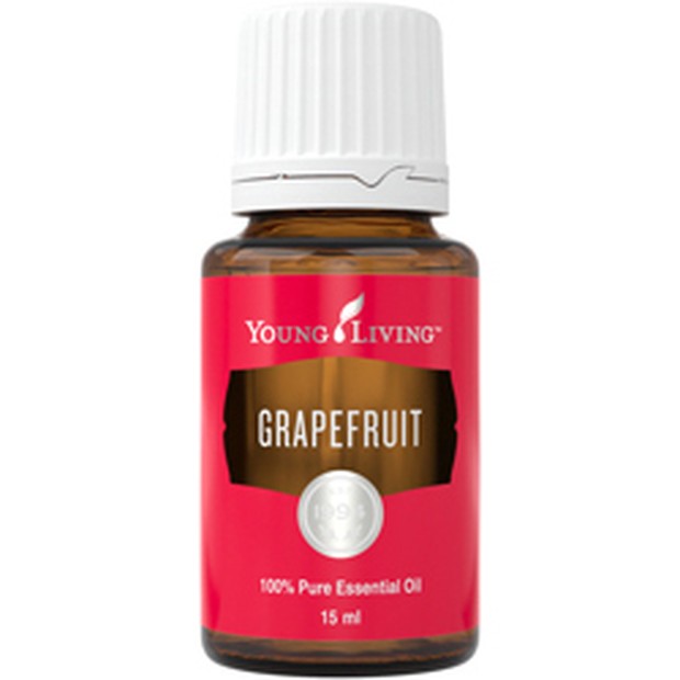 Minyak esensial grapefruit memiliki sifat yang mirip dengan sweet orange, tetapi juga memiliki kualitas astringen yang membuatnya menjadi toner yang bagus.