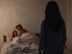 RKUHP: Seks di Luar Nikah Dipenjara 1 Tahun, Kumpul Kebo Dibui 6 Bulan