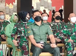 Jalani Sidang Perubahan Nama, Aprilia Manganang Berseragam Dinas TNI Pria