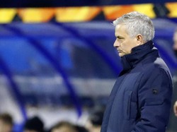 Mourinho pun Minta Maaf ke Fans Tottenham