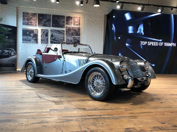 Morgan, Mobil Ningrat dari Inggris Tiba di Indonesia