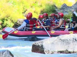 My Trip My Adventure: Cobain Panjangnya Trek Rafting Arus Comal Pemalang