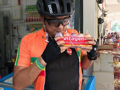 Ternyata Engku Emran dan Noor Nabila Sama-sama Doyan Makan dan Masak