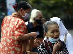 Vaksinasi Lansia di BBPK Hang Jebat Bisa untuk Luar DKI! Ini Syaratnya