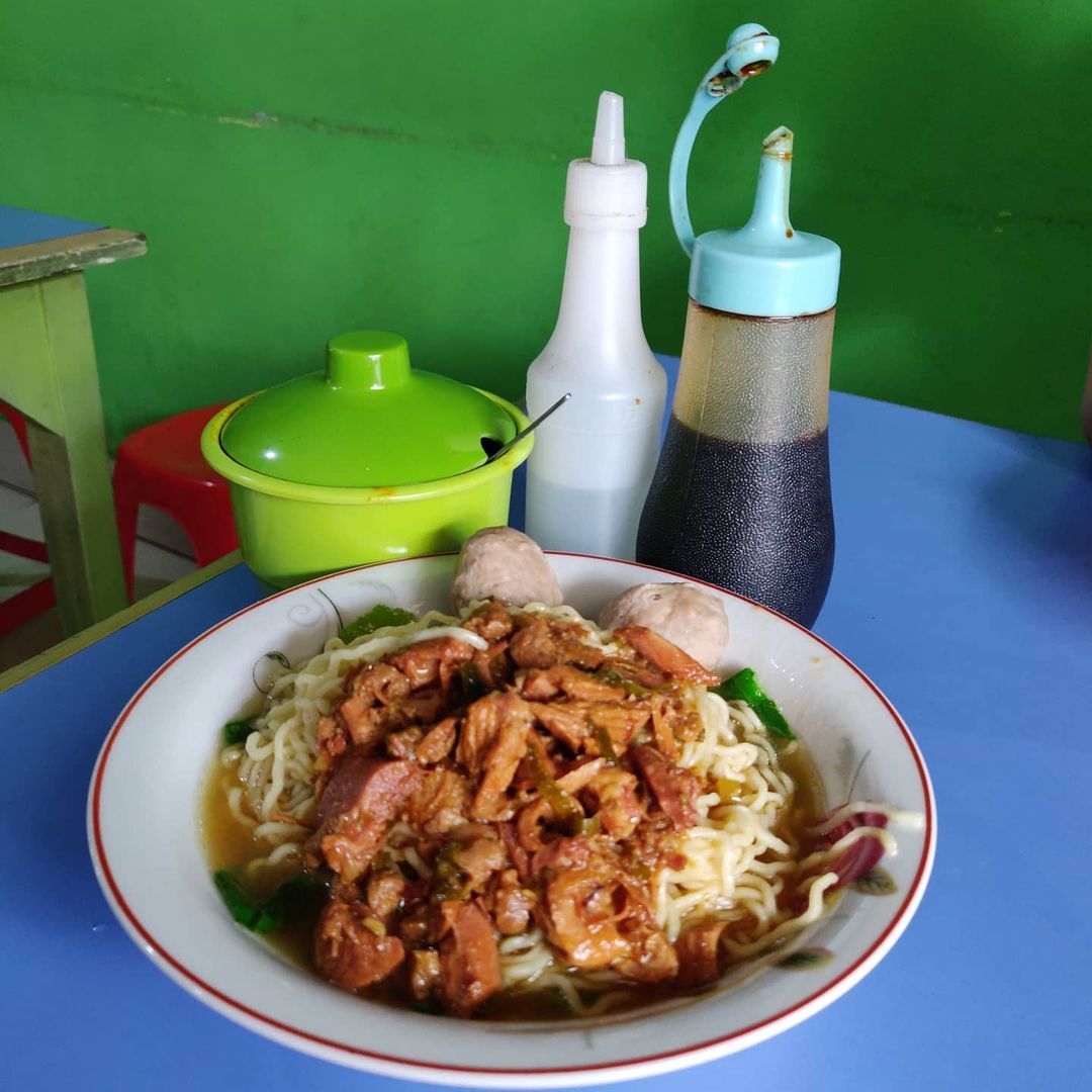 5 Mie Ayam Enak dengan Topping Melimpah di Jakarta Barat