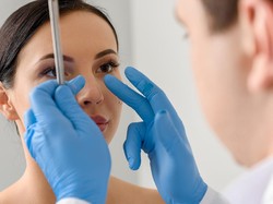 Mengenal Rhinoplasty Tulang Iga: Operasi Plastik Hidung Agar Proporsional