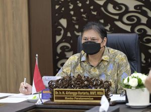 Airlangga Perkirakan Ekonomi 2021 Tumbuh 5,3% Airlangga Perkirakan Ekonomi 2021 Tumbuh 5,3%