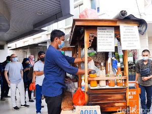 Cuan! Ini Penjual Bakso hingga Ayam Penyet Kaki Lima Beromzet Fantastis