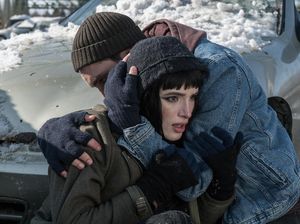 Sinopsis I Still See You, Dibintangi Aktris Seksi Bella Thorne