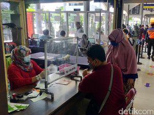 Tarif GeNose C19 di Stasiun Surabaya Naik Jadi Rp 30 Ribu Mulai Hari Ini Tarif GeNose C19 di Stasiun Surabaya Naik Jadi Rp 30 Ribu Mulai Hari Ini