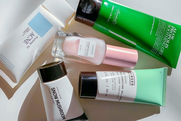 Kunci kulit yang sehat ialah terus menjaga kelembapan kulit dan jangan sampai kering.