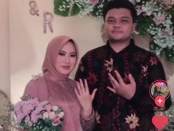 Viral Kisah Wanita Bandung yang Dilamar Dosen Pembimbing Skripsinya