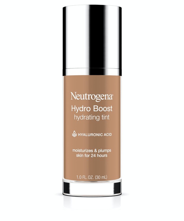 Neutrogena Hydro Boost Hydrating Tint diformulasi nyaris sempurna, karena ini juga mengandung asam hialuronat.