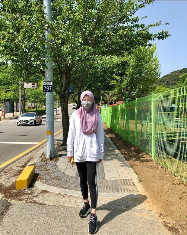 Style jogging wanita hijab outlet
