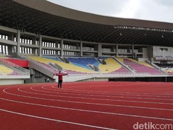 Kaesang Pangarep membidik Liga 1 sebagai target Persis Solo. Hal itu dikatakan oleh putra bungsu Presiden Jokowi tersebut usai diumumkan sebagai pemilik saham mayoritas PT Persis Solo Saestu (PSS).