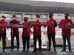 Manajemen baru PT PSS diperkenalkan di Stadion Manahan, Solo, Sabtu (19/3/2021).