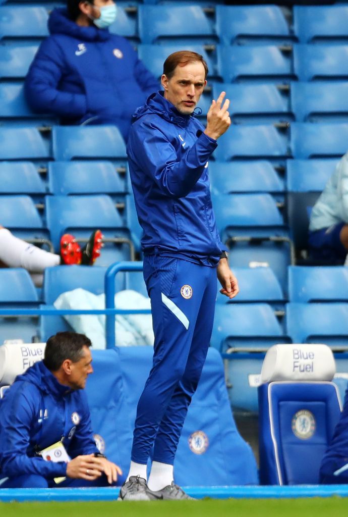 LONDON, ENGLAND - MARCH 21: Hakim Ziyech of Chelsea celebrates with Reece James after scoring their side's second goal during the Emirates FA Cup Quarter Final match between Chelsea FC and Sheffield Untied at Stamford Bridge on March 21, 2021 in London, England. Sporting stadiums around the UK remain under strict restrictions due to the Coronavirus Pandemic as Government social distancing laws prohibit fans inside venues resulting in games being played behind closed doors.  (Photo by Clive Rose/Getty Images)