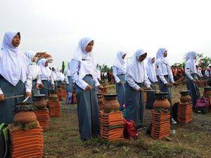 Majalengka Punya Festival Khusus Genteng Rumah